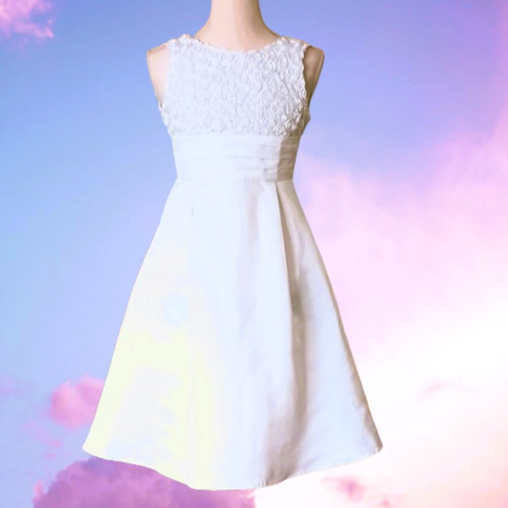 White Pleated Ribbon Rose Dress 16 Jayne Copeland  Special Occasion Wedding